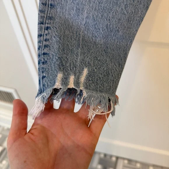 Levi’s Wedgie Light Wash Distressed Denim Jeans - Picture 4 of 8